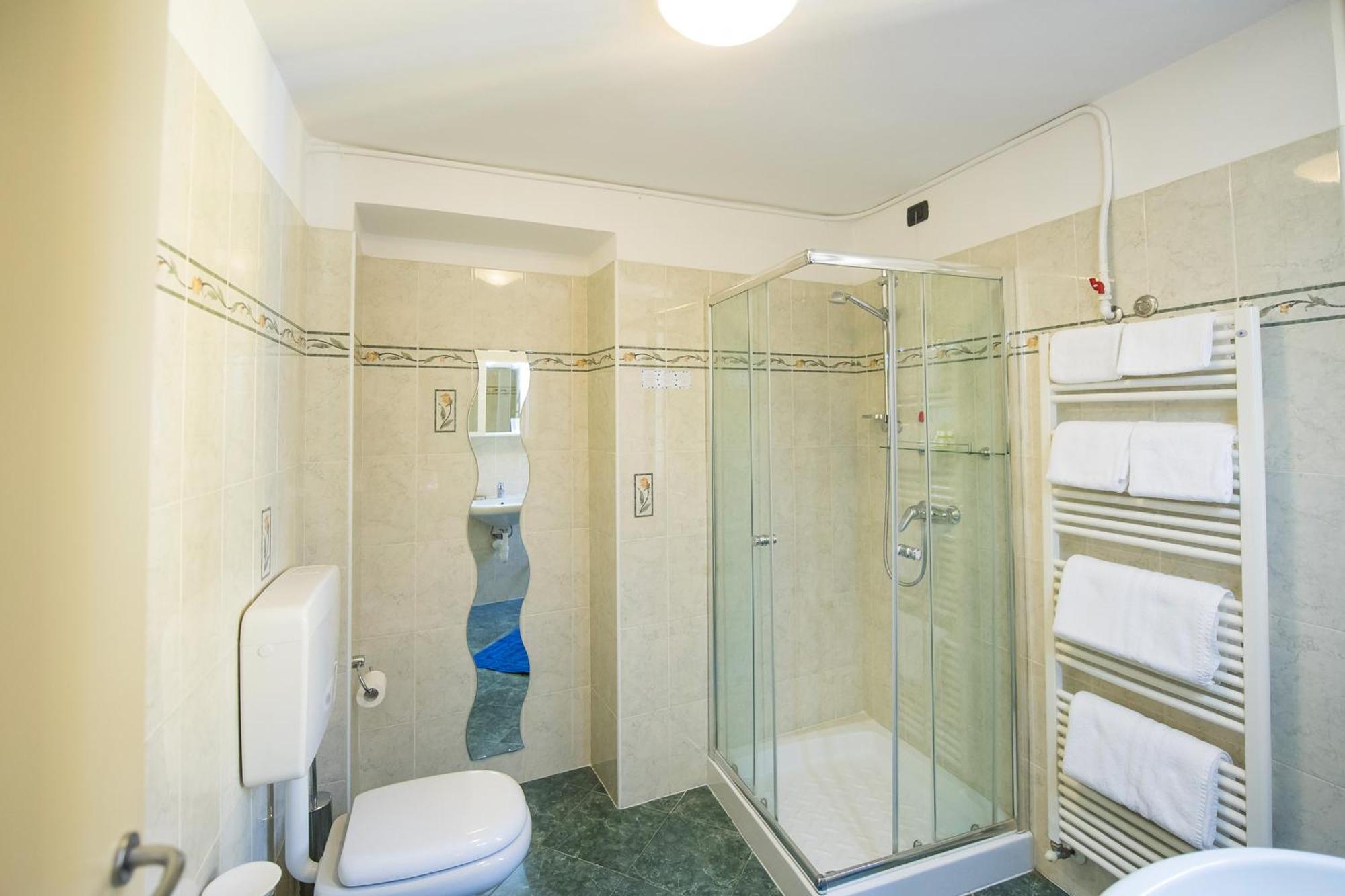 Ferienwohnung Il Borgo Monolocali Bellagio Exterior foto