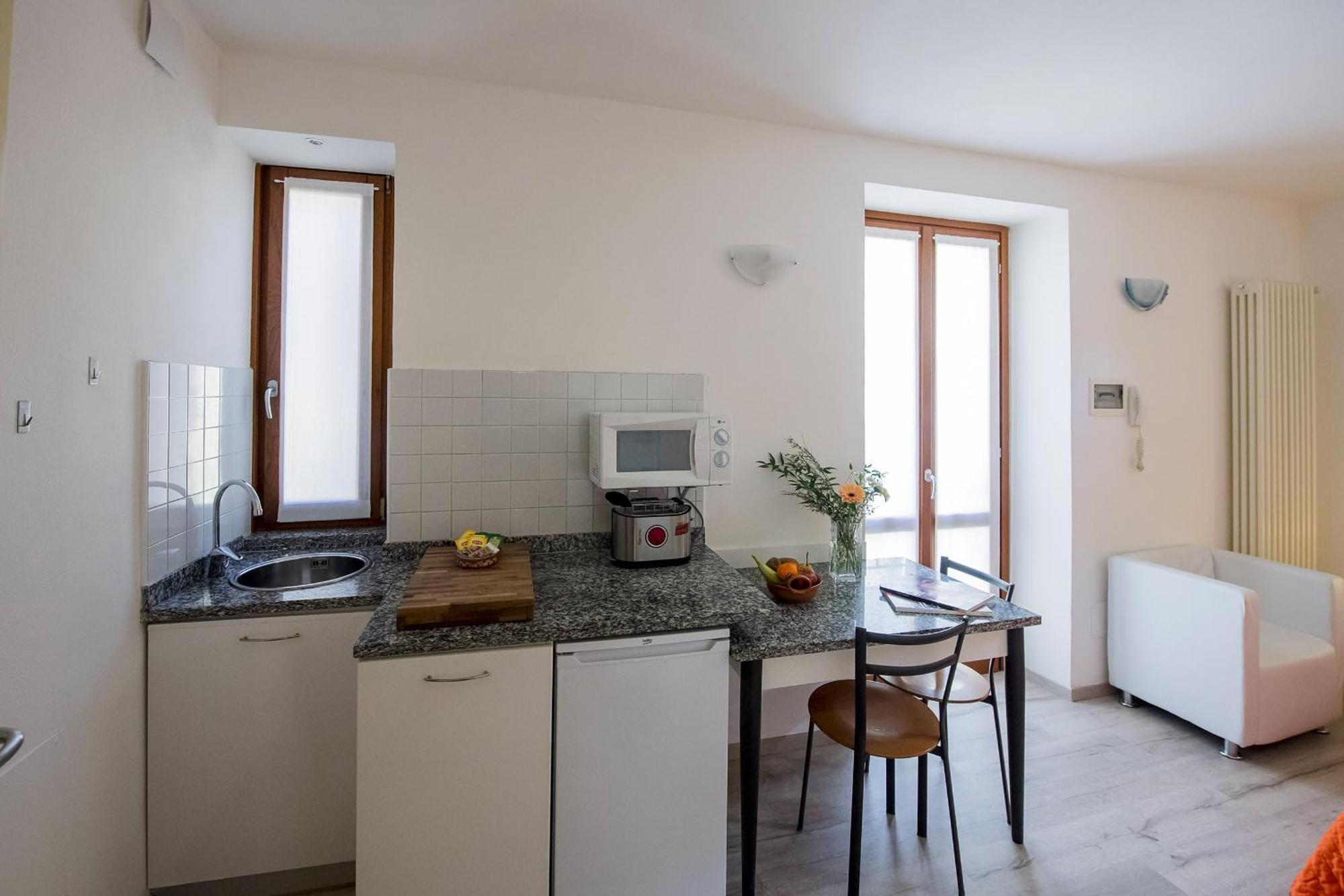 Ferienwohnung Il Borgo Monolocali Bellagio Exterior foto